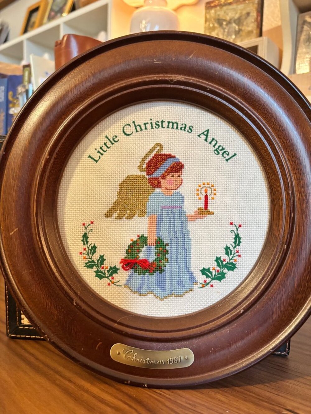 Creative Circle Little Christmas Angel 1987 Framed Cross-Stitch Embroidery Wood
